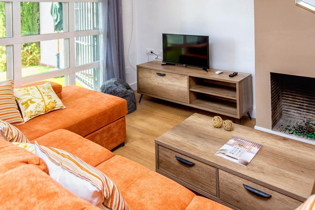 Wintowinrentals Townhouse, Pool & Beach Marbella Eksteriør bilde